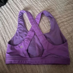 Lululemon sports bra